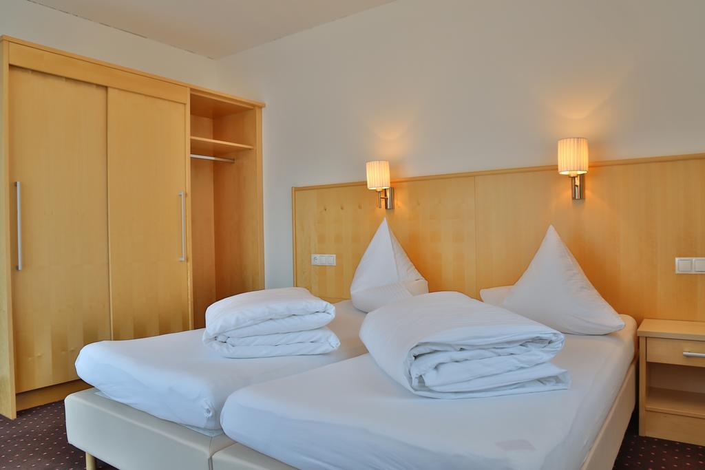 Lunaris Apartment *